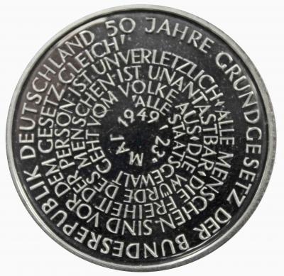 10 марок 1999 г. 50 лет Немецкой Конституции Ag 15.5